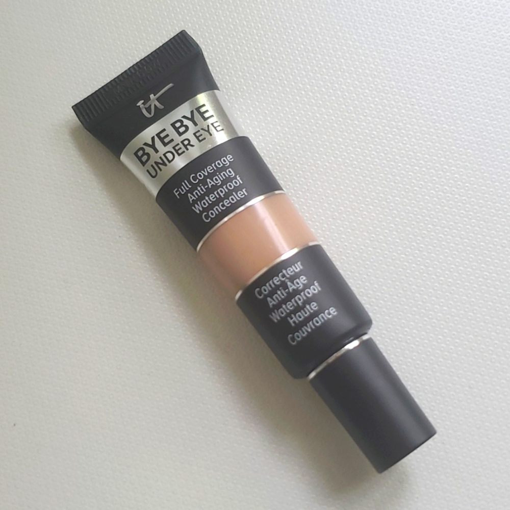 NEW It Cosmetics Bye Bye Under Eye Full Coverage Concealer 24.5 Medium Buff